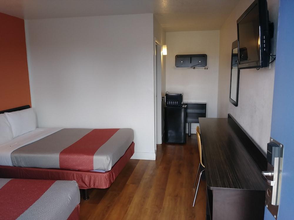 Motel 6-Goodland, Ks Экстерьер фото